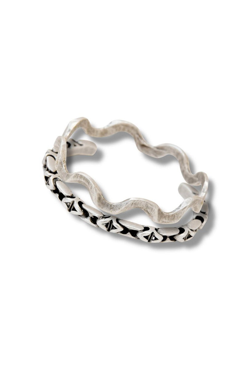 Wave and Etch Silver Bangle Set - NecklaceMAZONKIKI